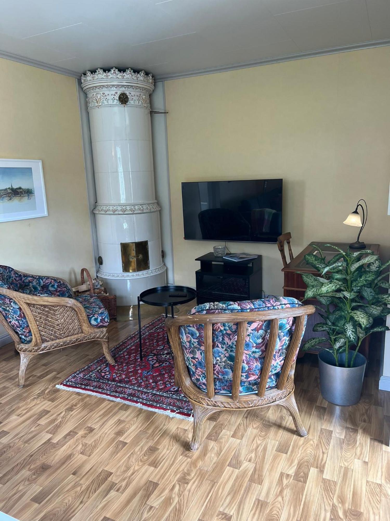 Rosa Huset Osebol Daire Stöllet Dış mekan fotoğraf